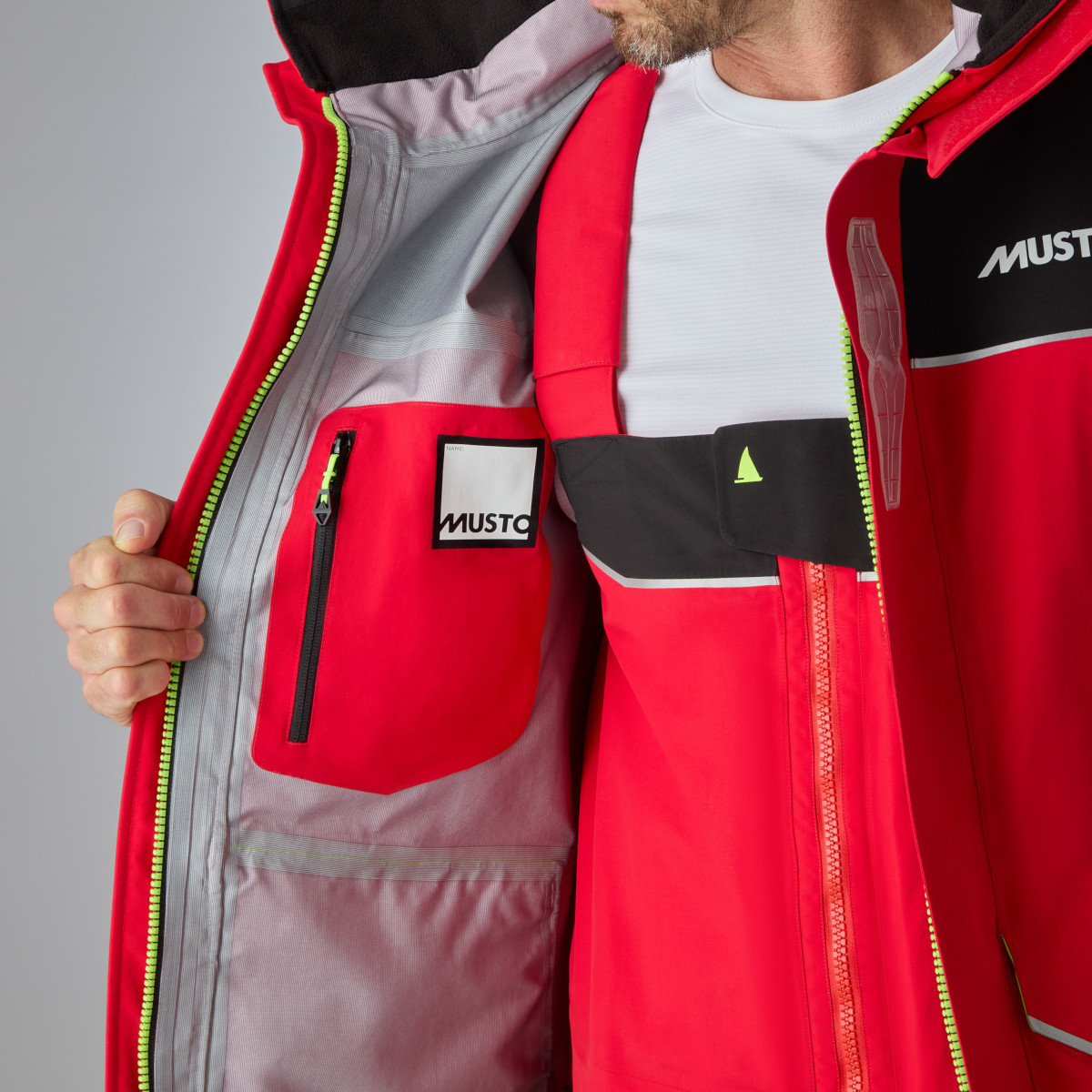 Musto BR3 Offshore Segeljacke Herren rot, Größe L